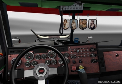 Мод "Scarlett Johansson Pennants" для Euro Truck Simulator 2